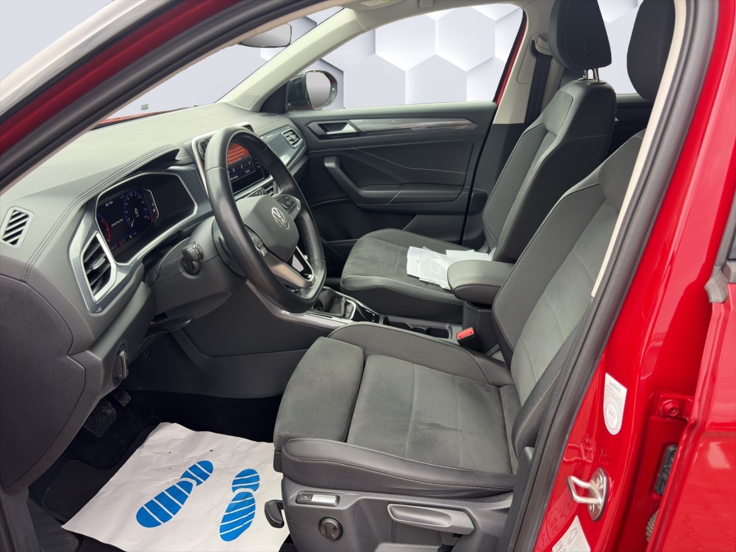 T-Roc 1.5TSI 110kW DSG AHZV LED GJR ACC Rückfahrkamera ParkAssist