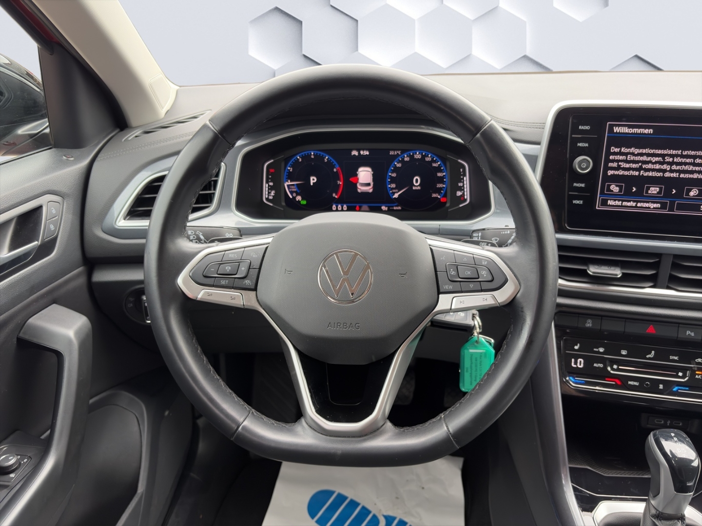 T-Roc 1.5TSI 110kW DSG AHZV LED GJR ACC Rückfahrkamera ParkAssist
