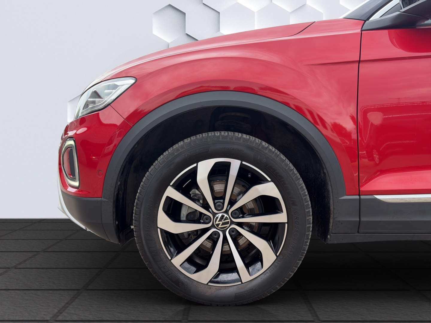 T-Roc 1.5TSI 110kW DSG AHZV LED GJR ACC Rückfahrkamera ParkAssist