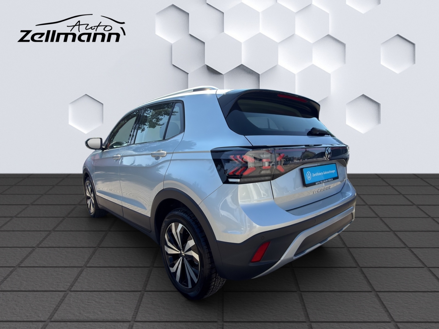 T-Cross Style 1.5TSI 110kW DSG MatrixLED GJR PDC ACC Sitzheizung