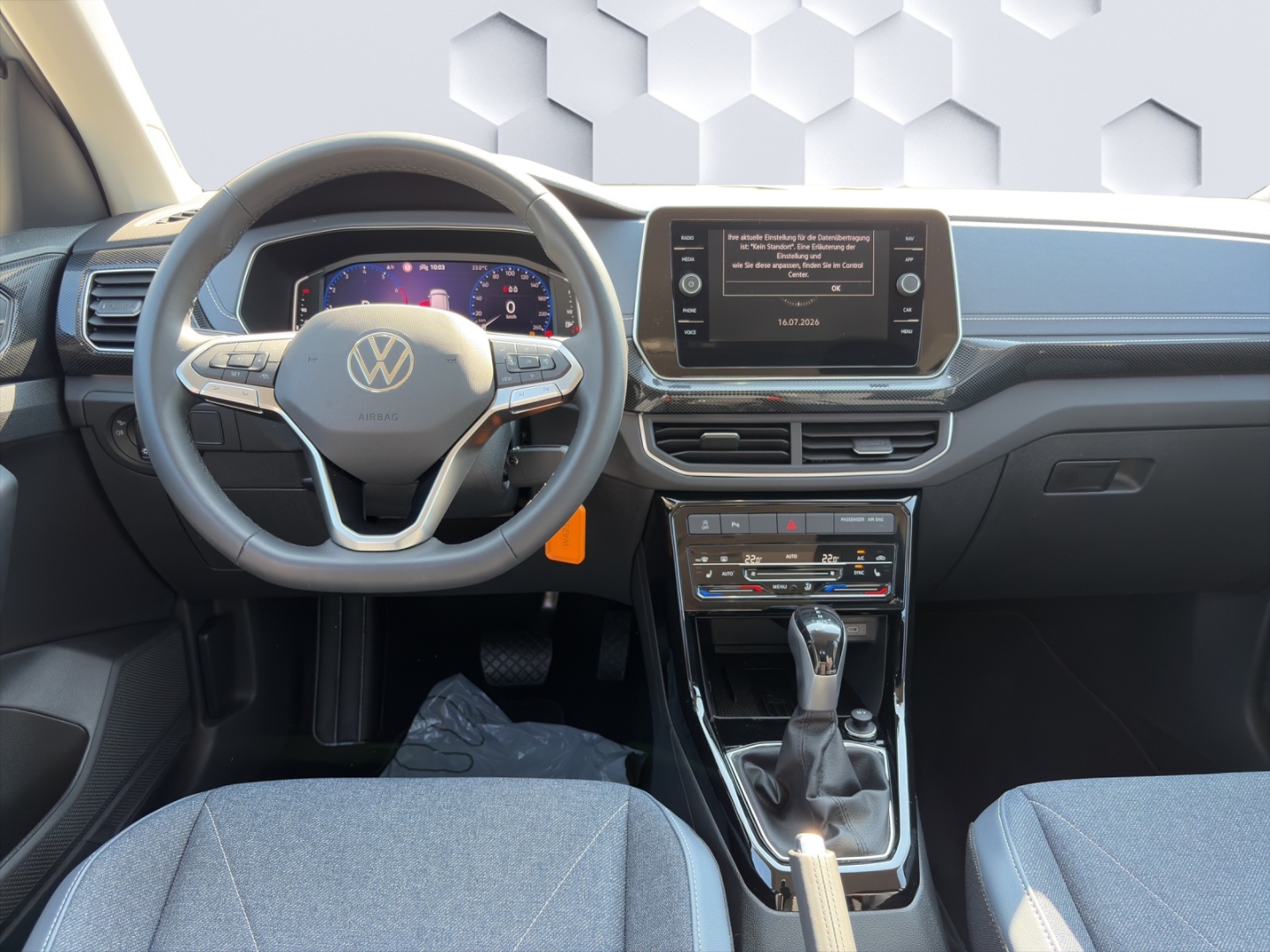 T-Cross Style 1.5TSI 110kW DSG MatrixLED GJR PDC ACC Sitzheizung