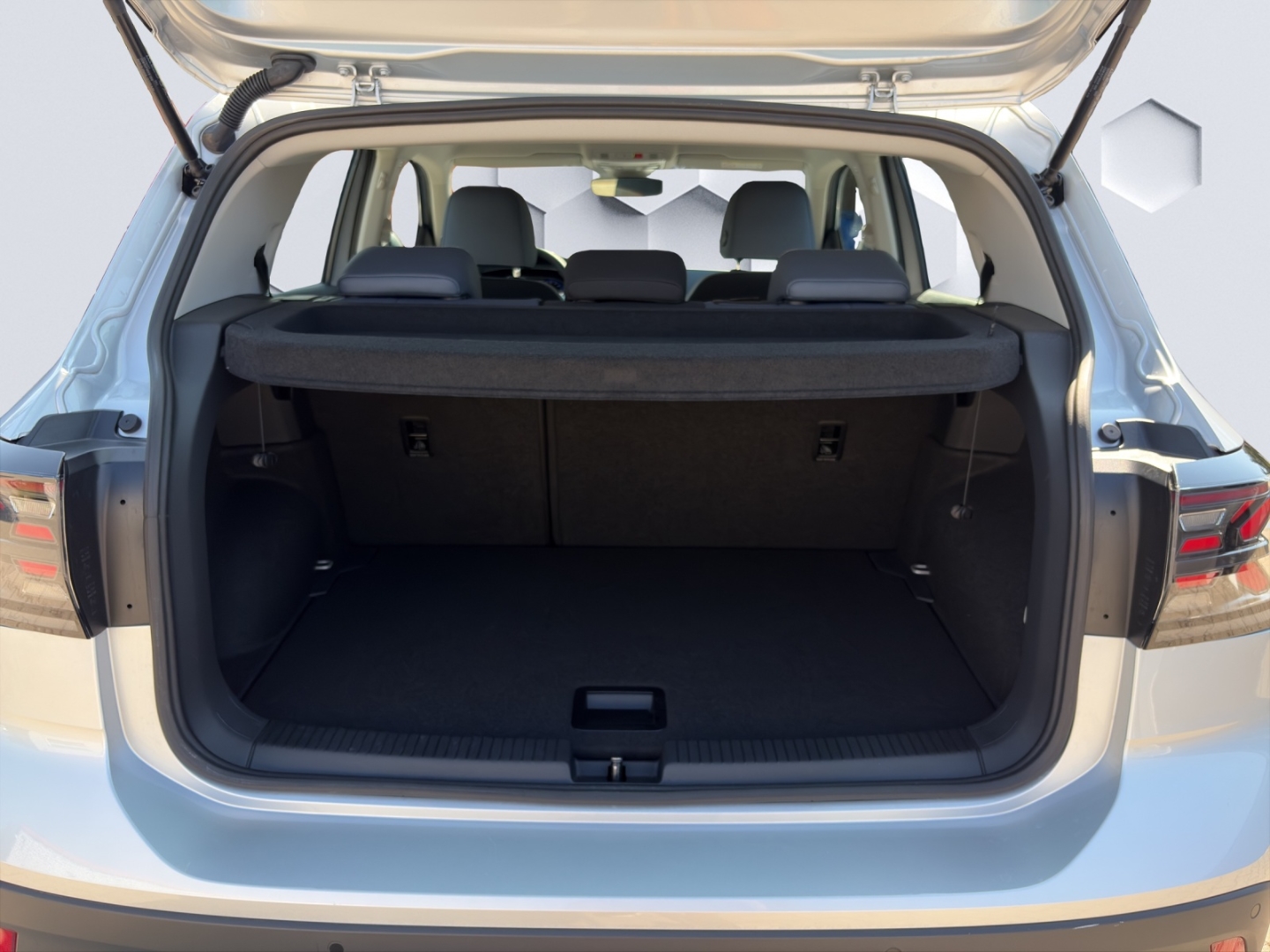 T-Cross Style 1.5TSI 110kW DSG MatrixLED GJR PDC ACC Sitzheizung