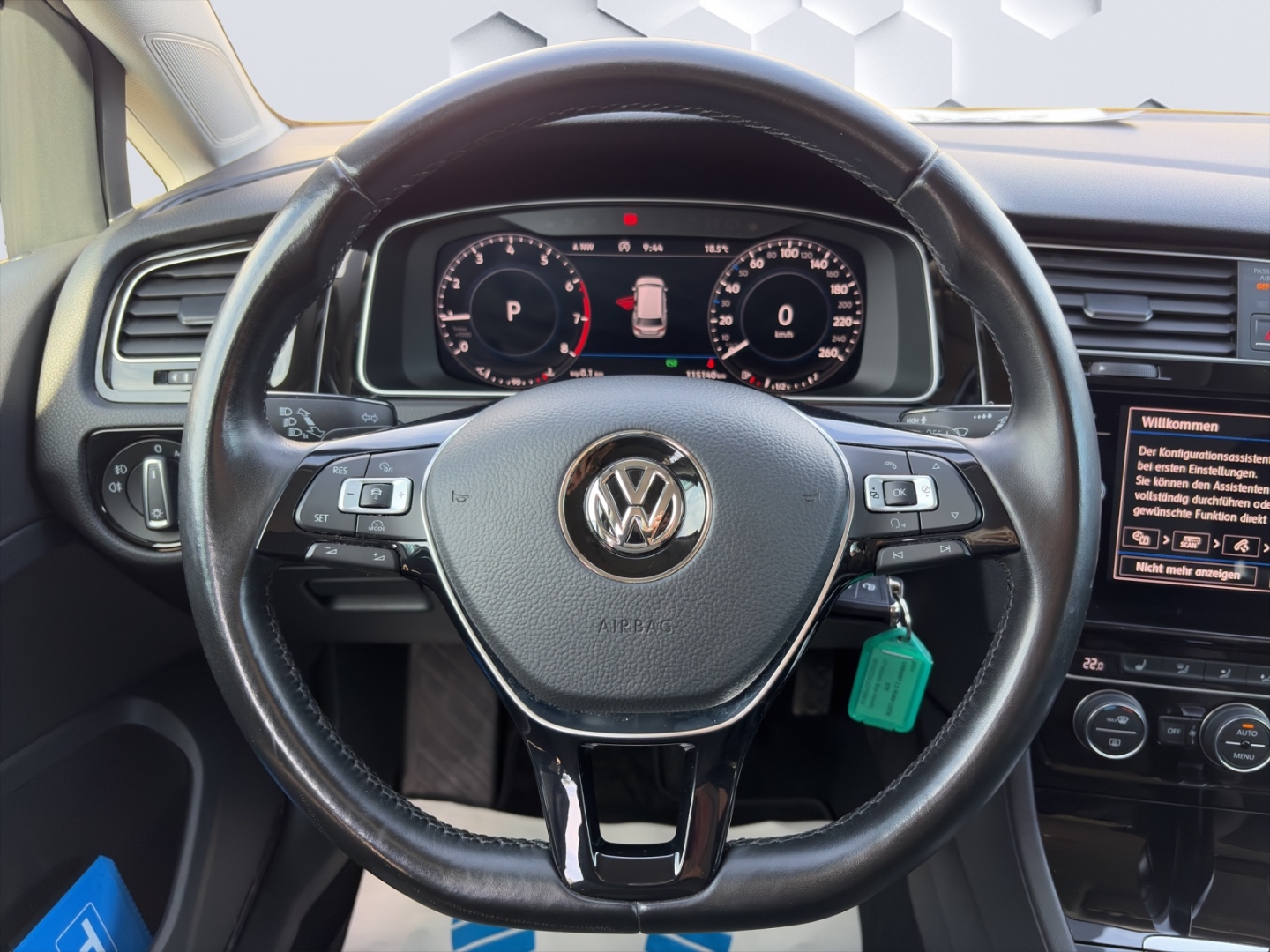 Golf Variant VII Highline 1.5TSI 110kW DSG AHZV LED ACC PDC Rückfahrkamera Sitzheizung