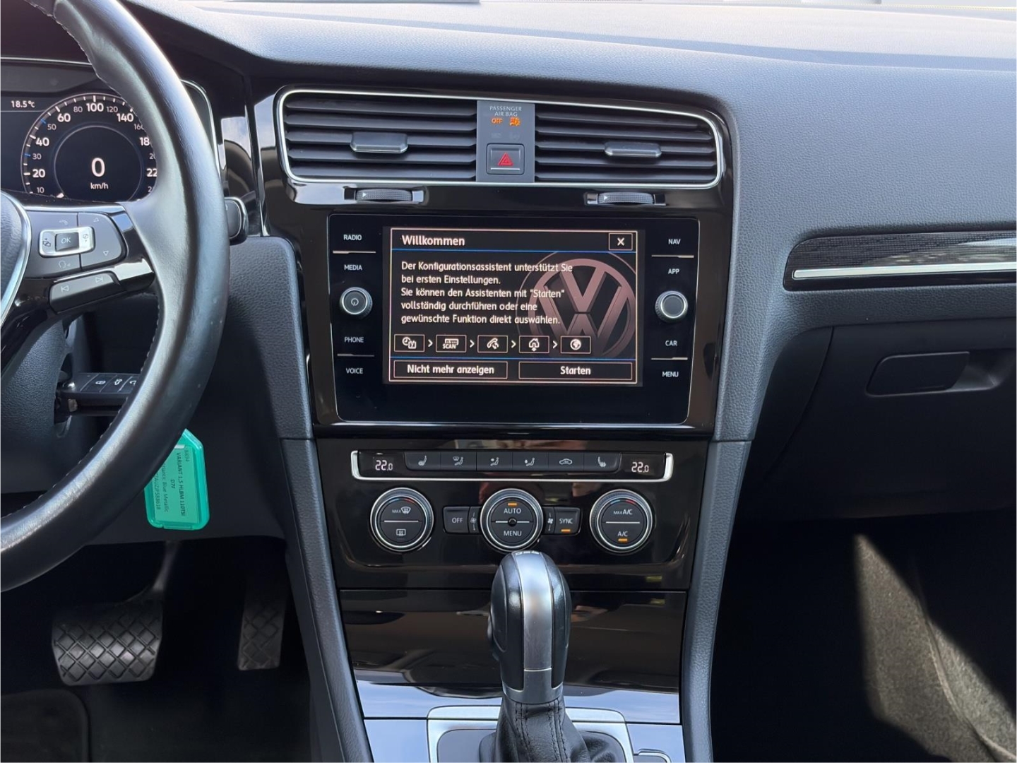 Golf Variant VII Highline 1.5TSI 110kW DSG AHZV LED ACC PDC Rückfahrkamera Sitzheizung