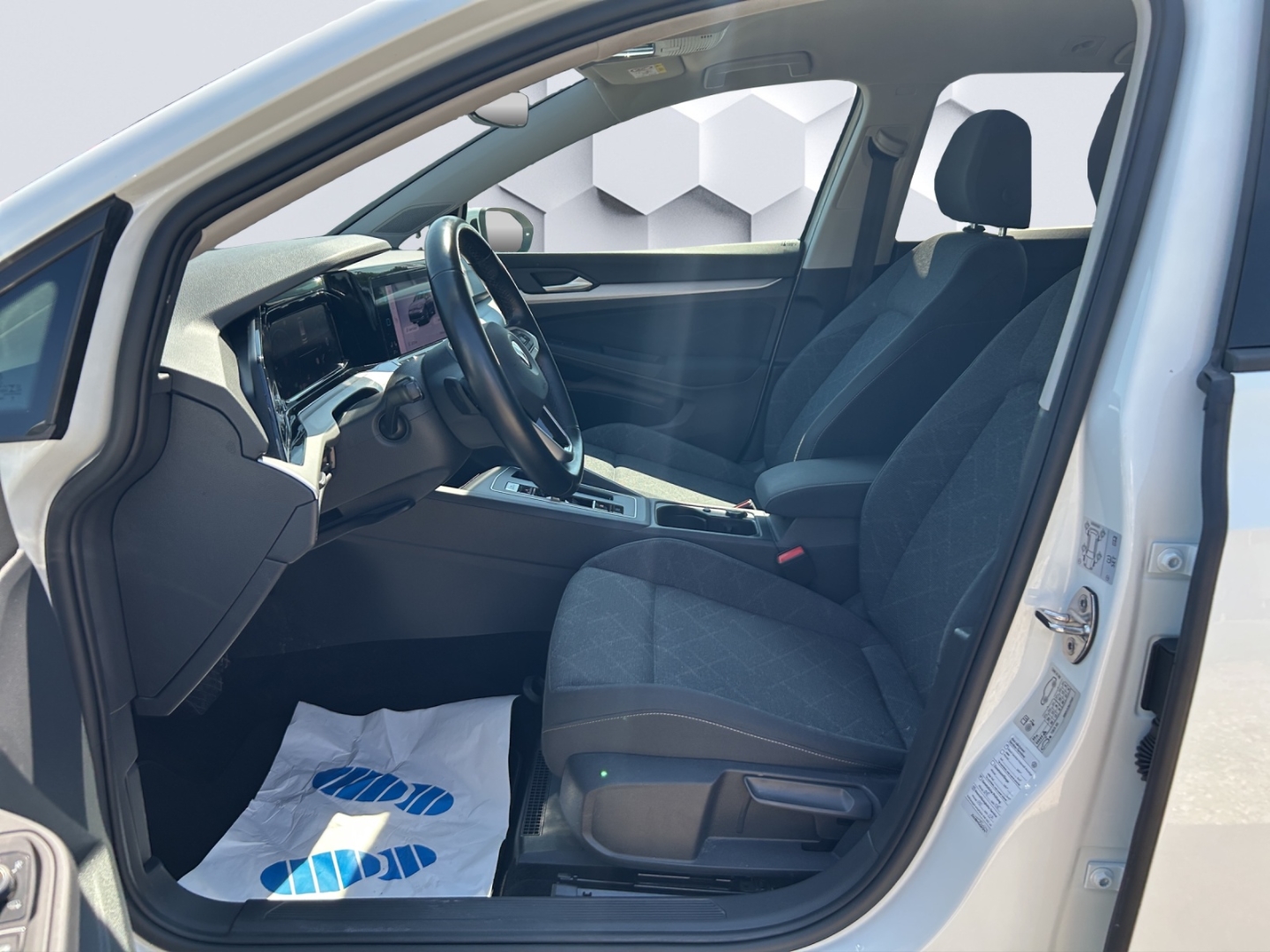 Golf Variant eTSI VIII Life 1.0eTSI DSG AHZV LED ACC ParkAssist Sitzheizung