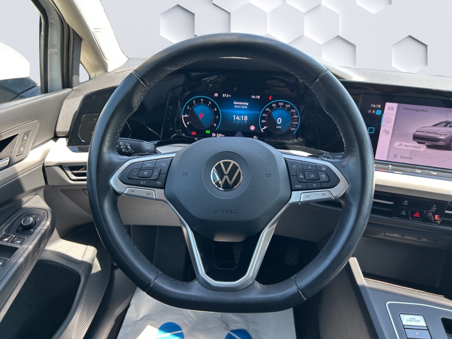Golf Variant eTSI VIII Life 1.0eTSI DSG AHZV LED ACC ParkAssist Sitzheizung