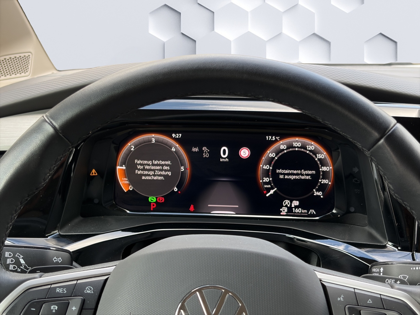 T7 Multivan Life 2.0 TDI 110KW AHZV MatrixLED ACC DCC ParkAssist 360°Kamera Sitzheizung Standheizung 7-Sitzer