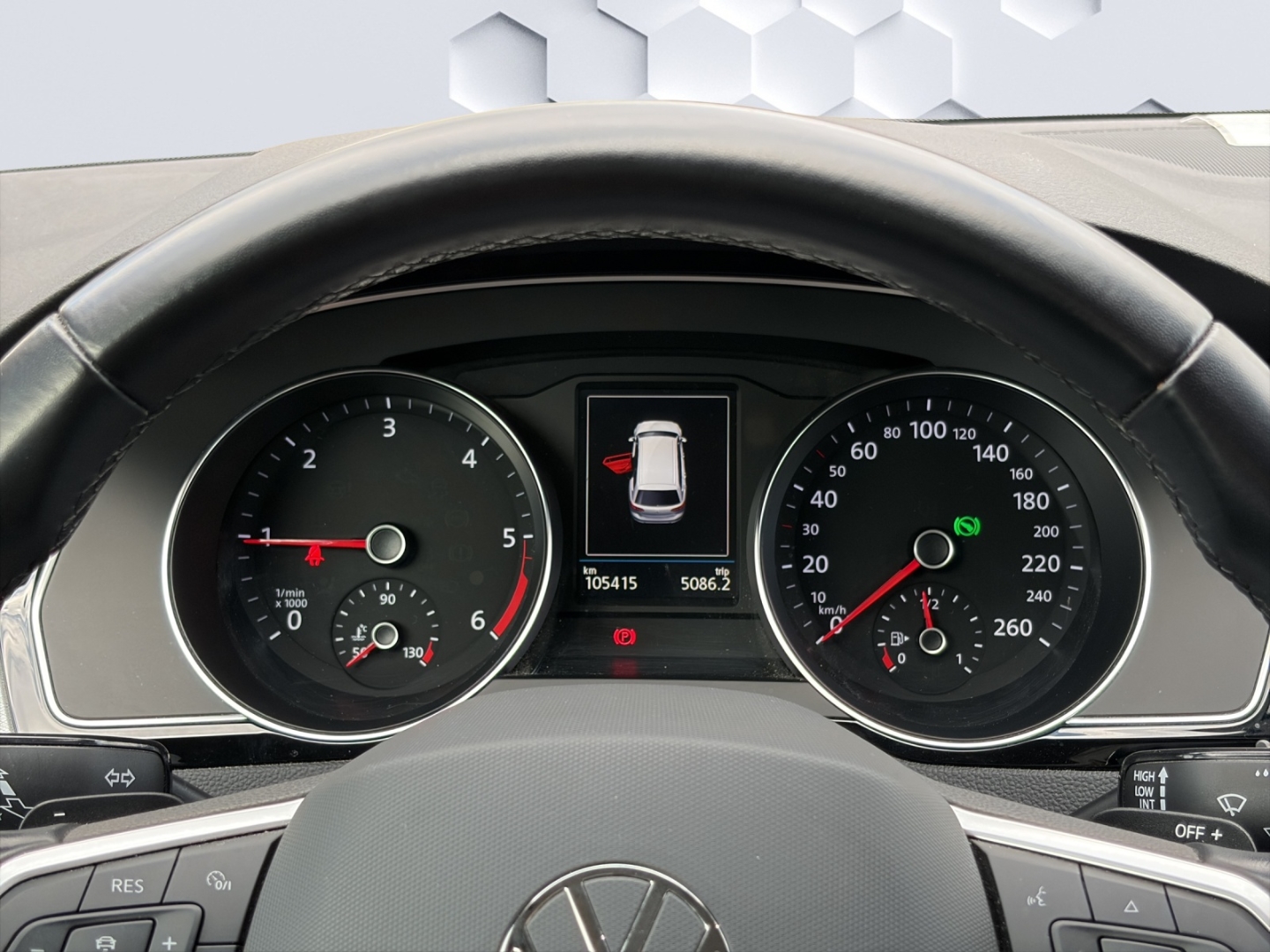 Passat Variant Business 2.0 TDI DSG AHZV LED PDC ACC