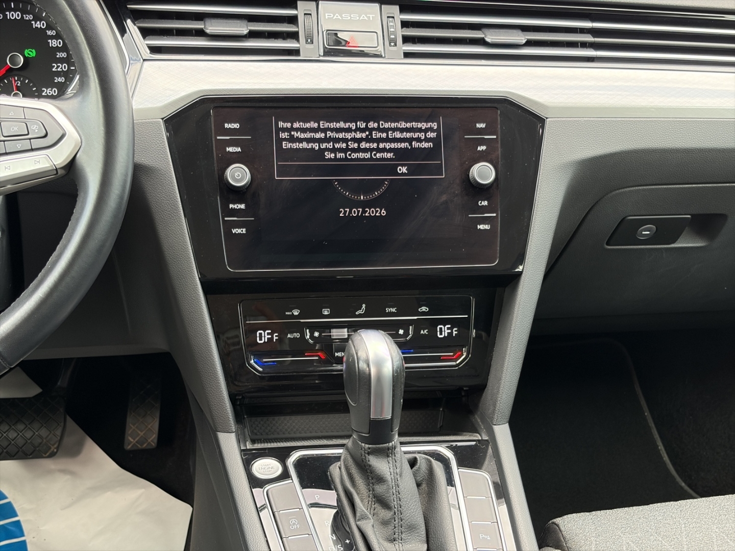 Passat Variant Business 2.0 TDI DSG AHZV LED PDC ACC