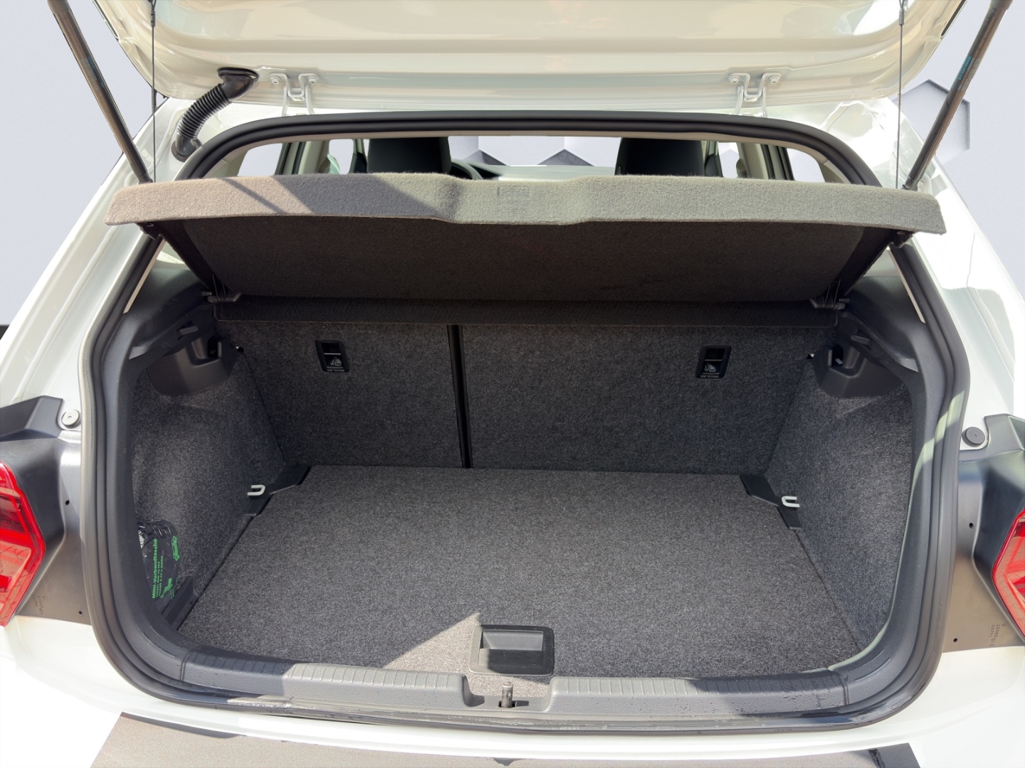 Polo VI Comfortline 1.0TSI 70kW PDC hinten Klima Sitzheizung