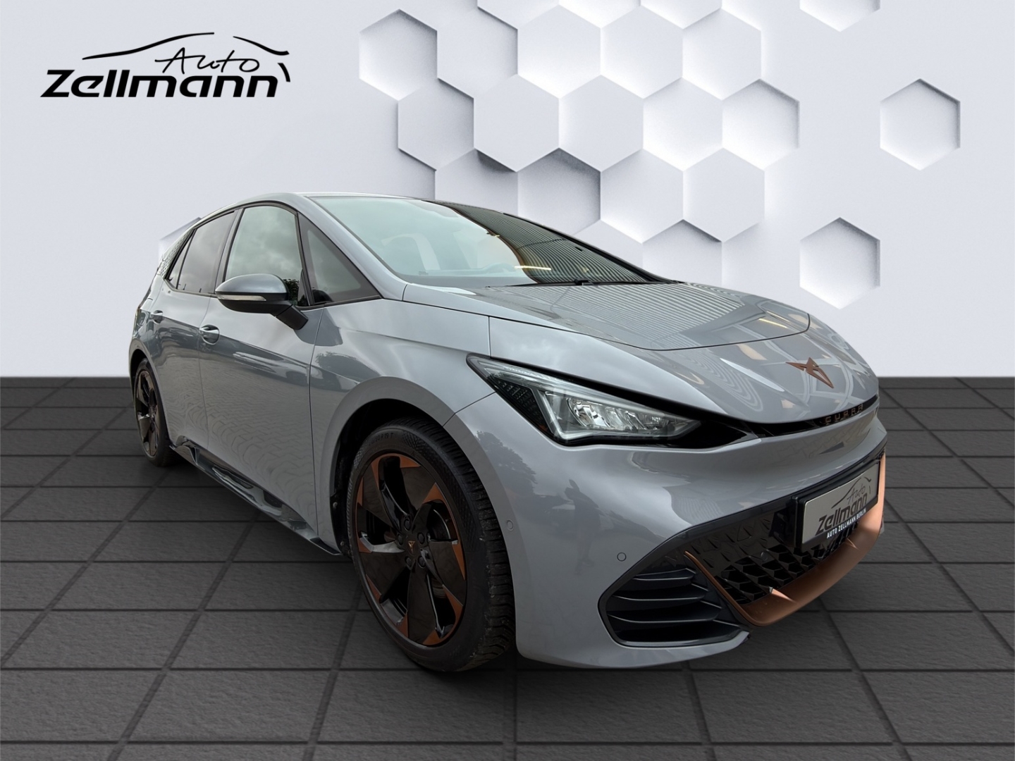 Born 150kW LED GJR ACC Rückfahrkamera ParkAssist