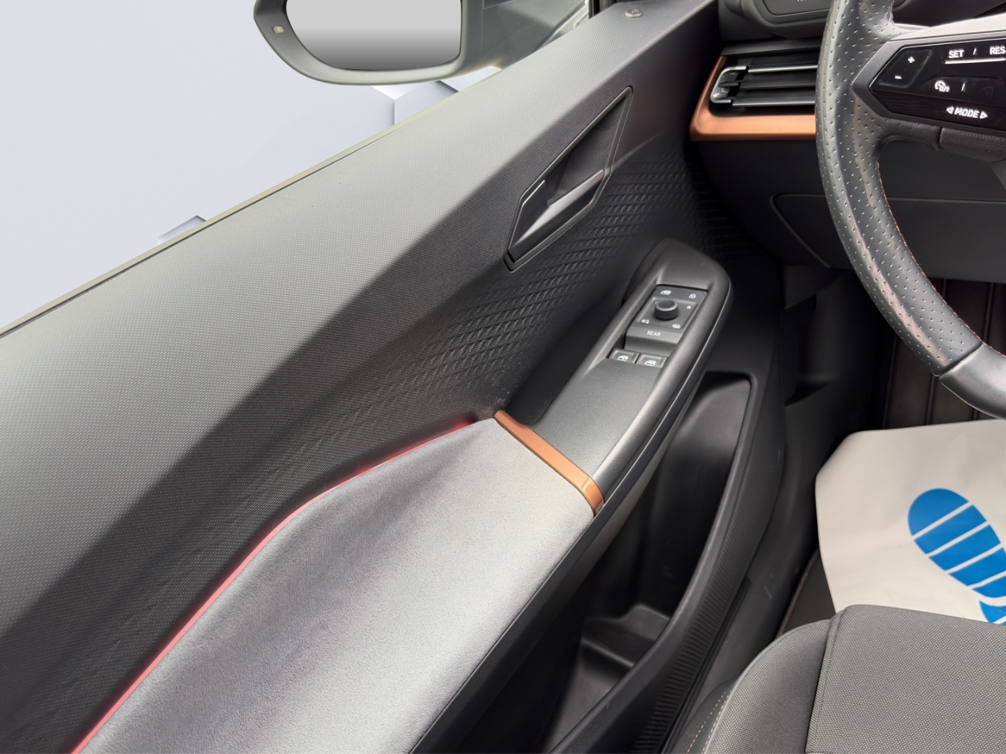 Born 150kW LED GJR ACC Rückfahrkamera ParkAssist
