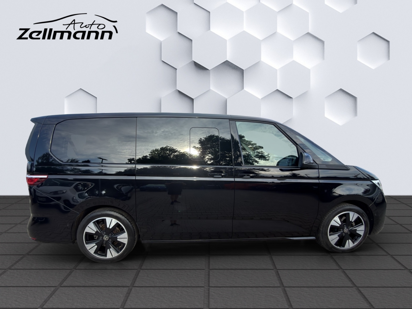 T7 Multivan lang Life 2.0TDI 110kW DSG AHZV MatrixLED ACC DCC 360°Kamera Sitzheizung Standheizung 7-Sitzer