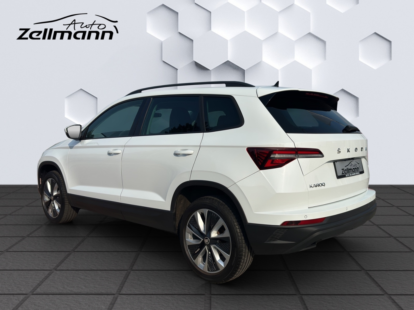 Karoq Style 1.5 TSI 110kW DSG LED PDC ACC Rückfahrkamera Sitzheizung