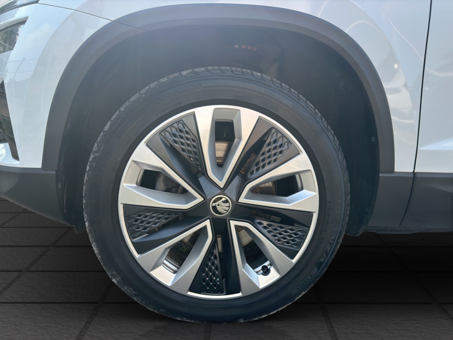 Karoq Style 1.5 TSI 110kW DSG LED PDC ACC Rückfahrkamera Sitzheizung