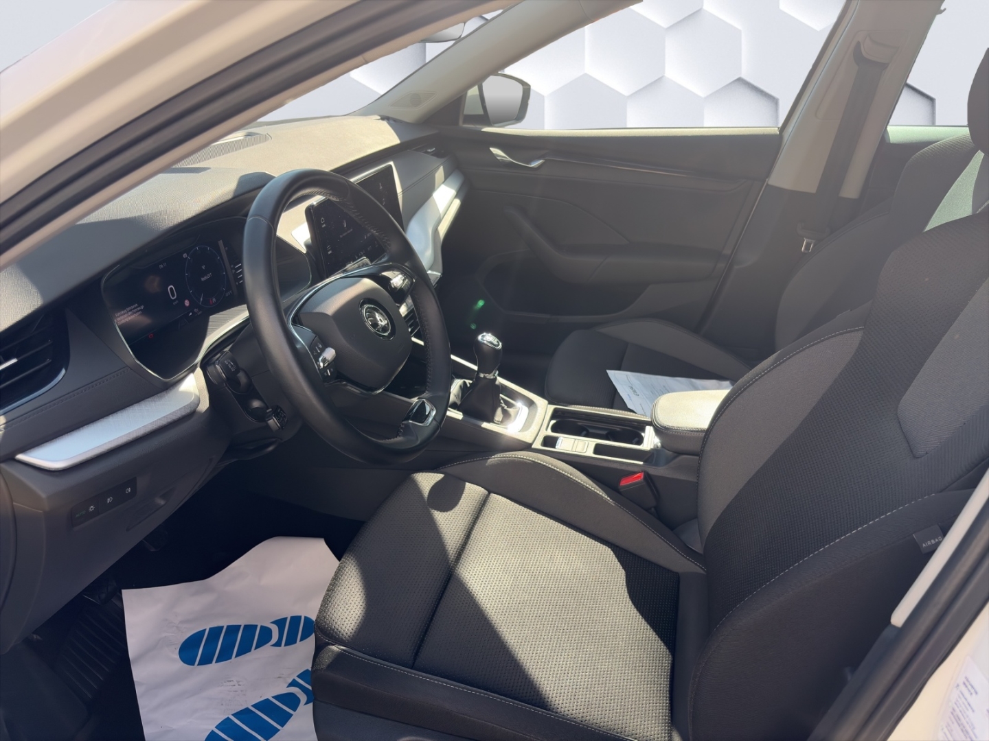 Octavia Combi Ambition 2.0 TDI SG AHZV LED ACC Sitzheizung