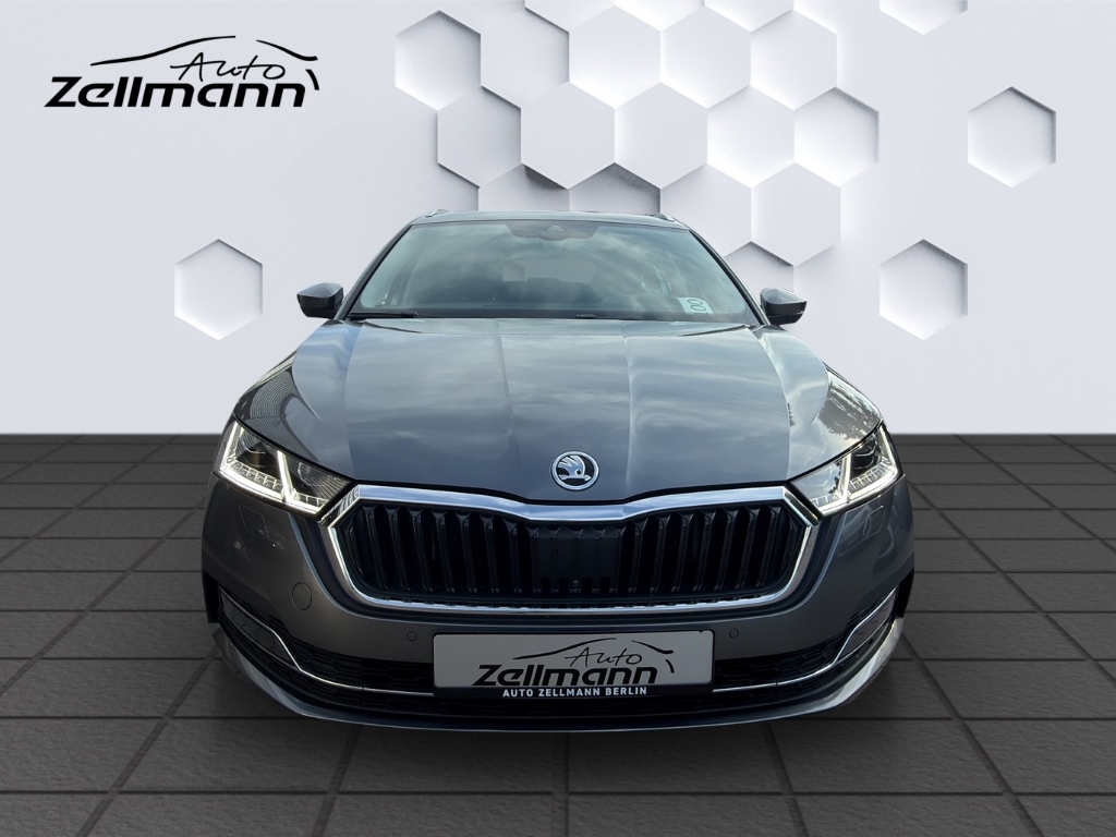 Octavia Combi Style 2.0TDI 110kW DSG MatrixLED PanoDach HuD ACC ParkAssist 360°Kamera Sitzheizung