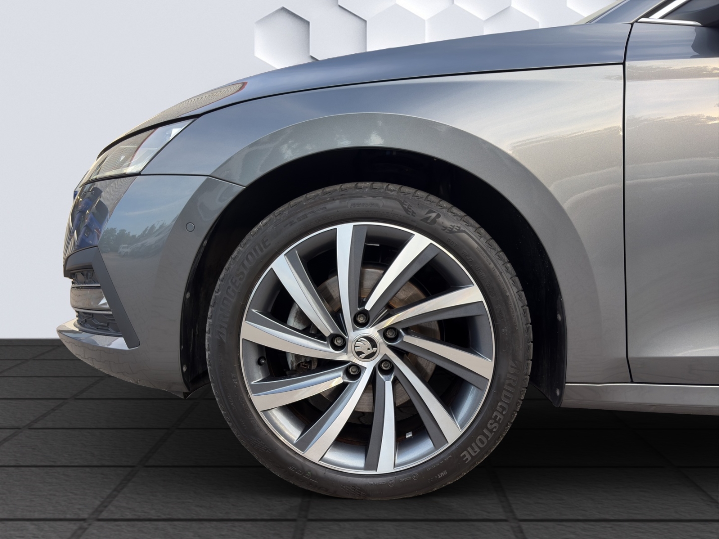 Octavia Combi Style 2.0TDI 110kW DSG MatrixLED PanoDach HuD ACC ParkAssist 360°Kamera Sitzheizung