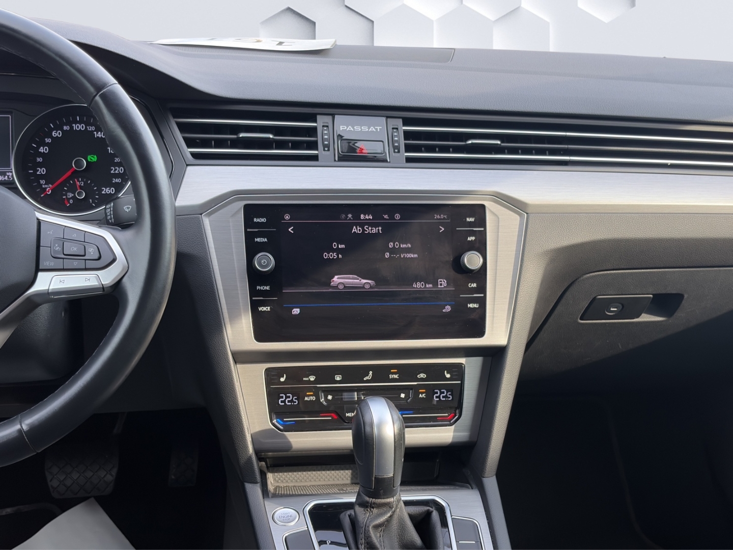 Passat Basis 2.0TDI 90kW DSG LED GJR PDC ACC Rückfahrkamera Sitzheizung
