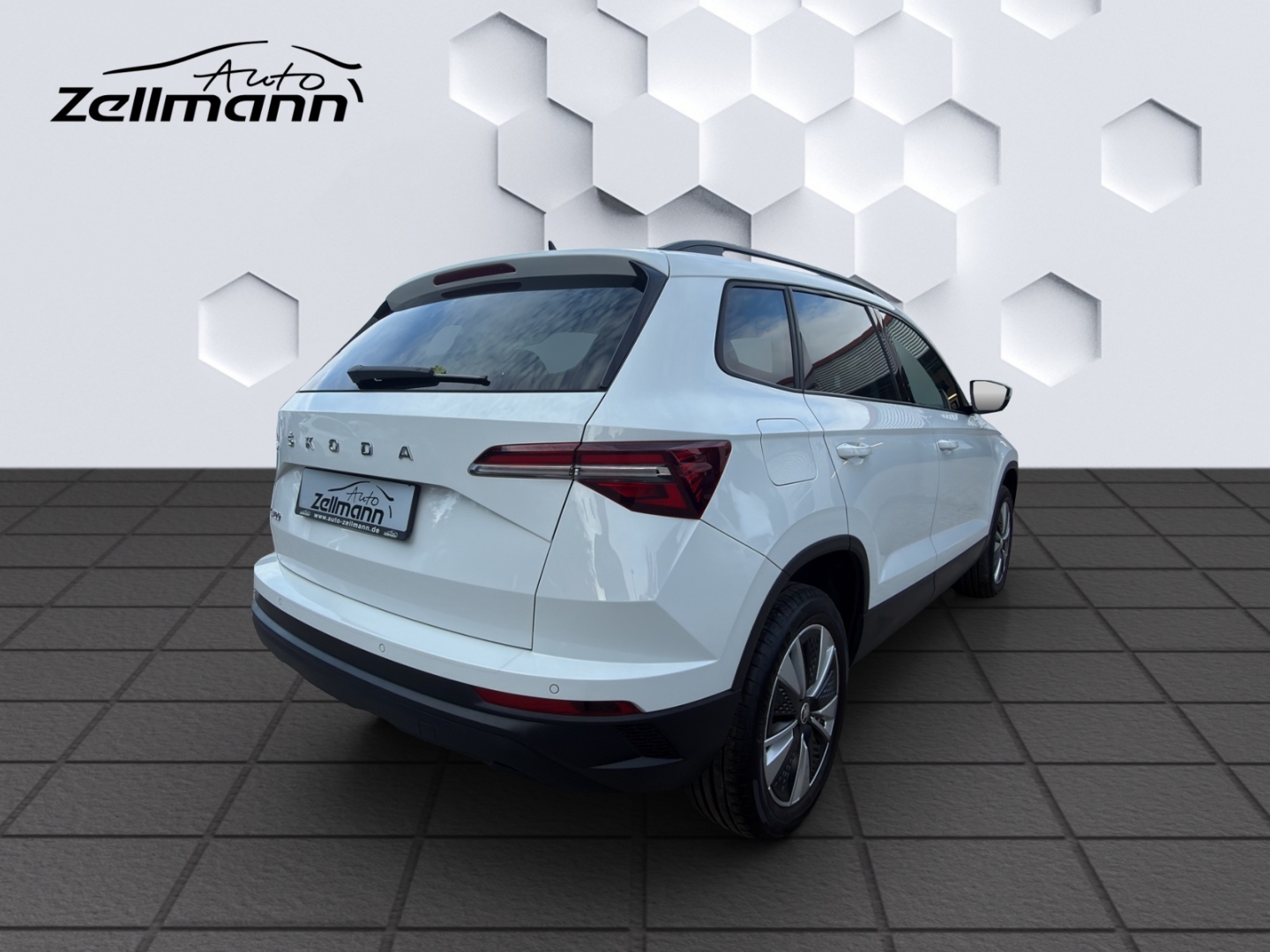 Karoq Ambition 1.5TSI DSG LED PDC Sitzheizung Standheizung