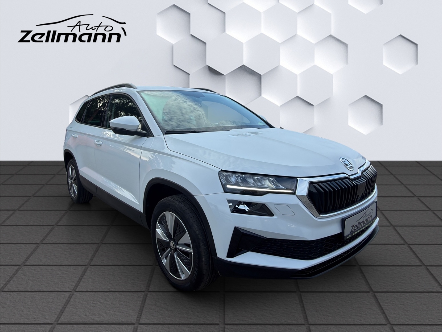 Karoq Ambition 1.5TSI DSG LED PDC Sitzheizung Standheizung