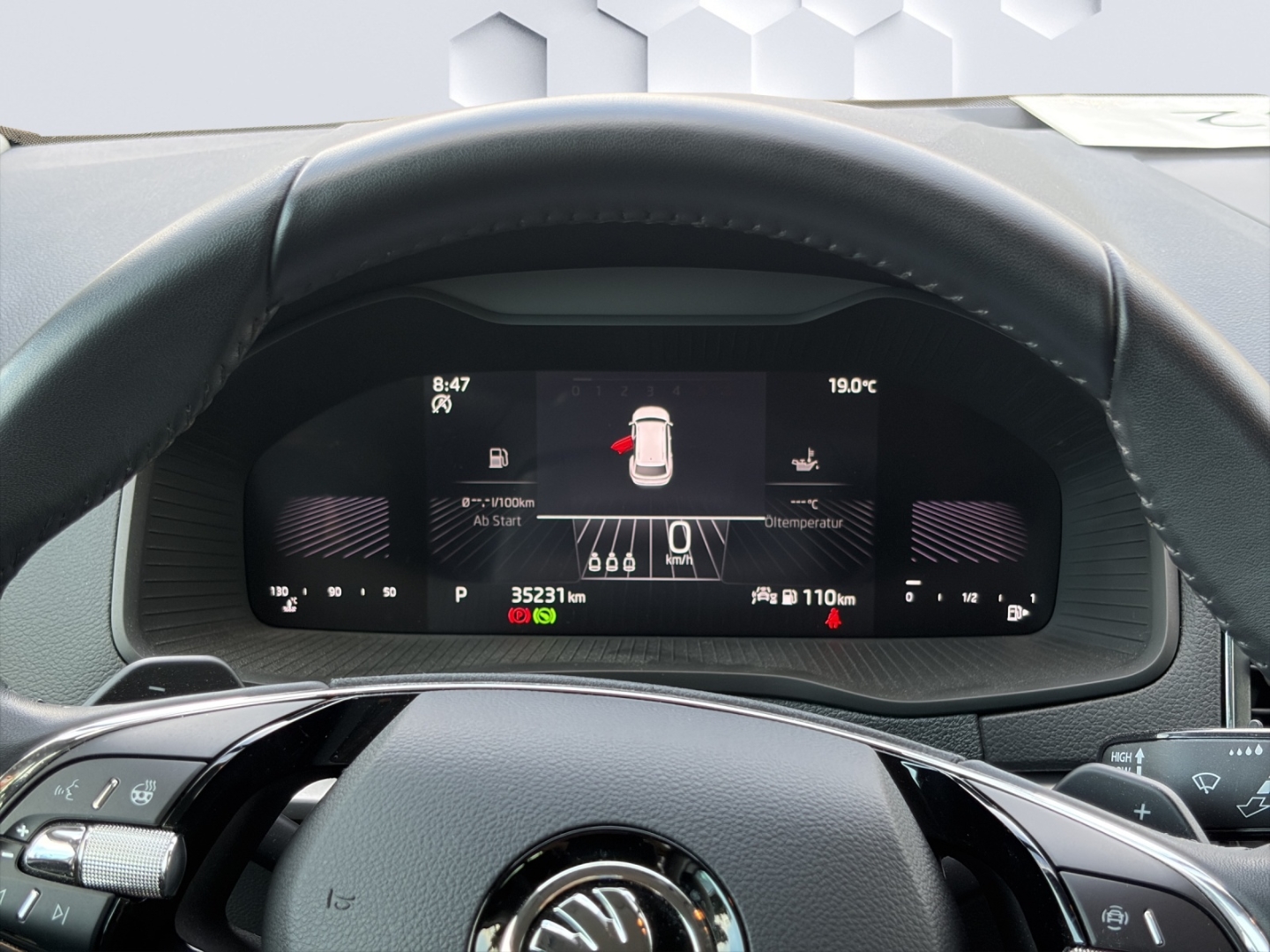 Karoq Ambition 1.5TSI DSG LED PDC Sitzheizung Standheizung