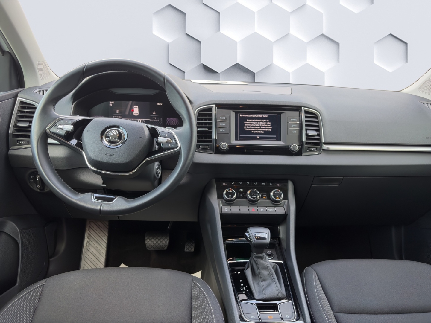 Karoq Ambition 1.5TSI DSG LED PDC Sitzheizung Standheizung