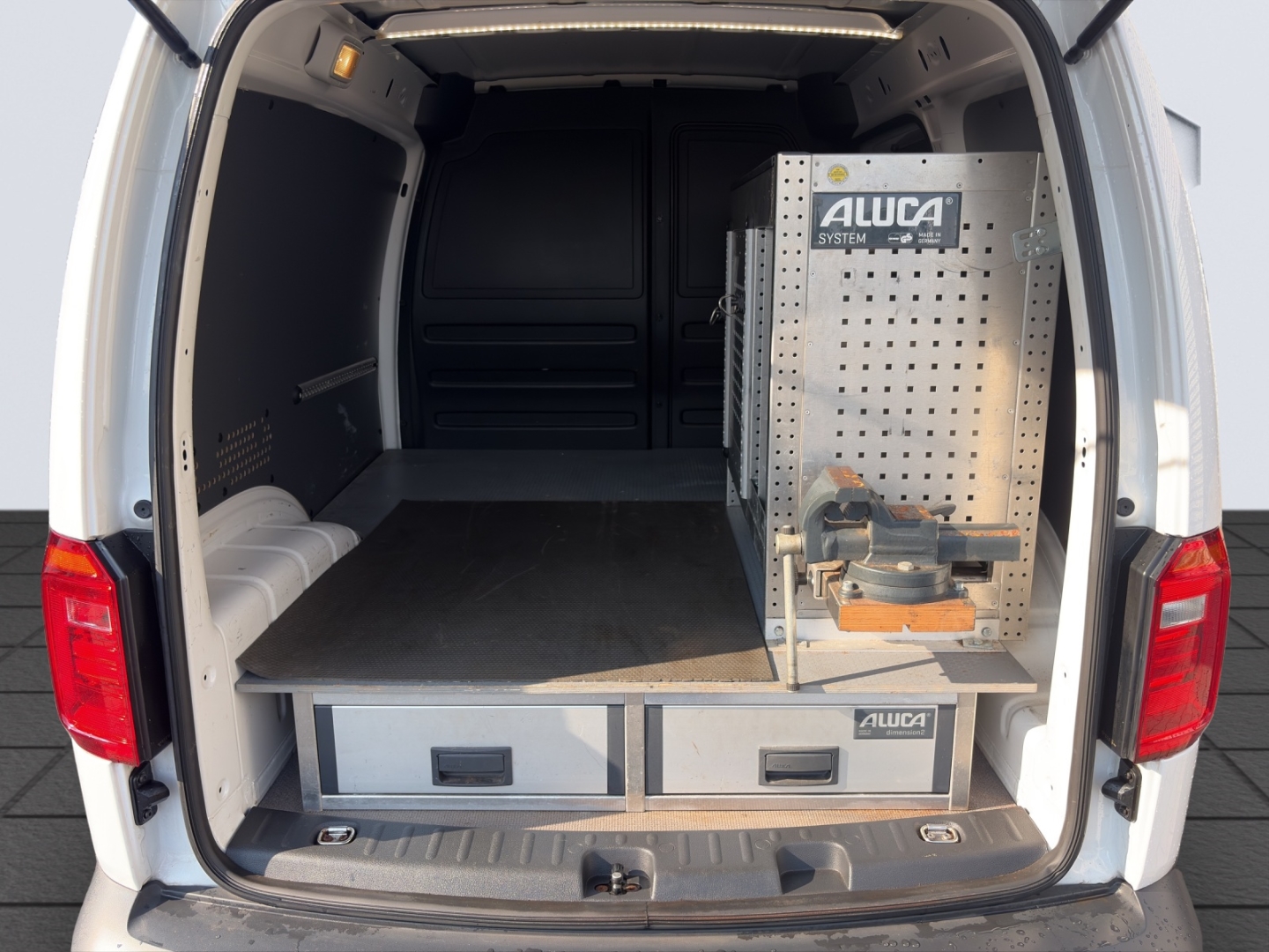 Caddy Kasten 2.0 TDI 75kW PDC Rückfahrkamera Sitzheizung Standheizung Klima