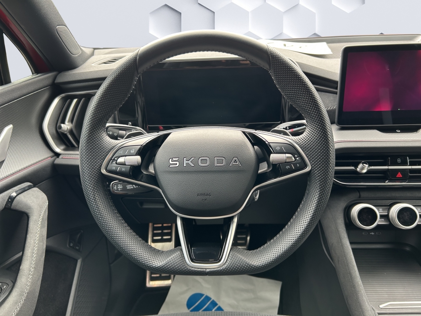 Kodiaq Sportline 1.5TSI Hybrid AHZV MatrixLED ACC Rückfahrkamera Sitzheizung