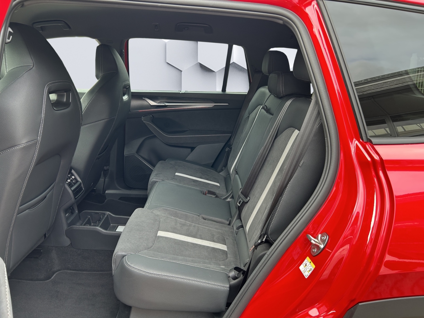 Kodiaq Sportline 1.5TSI Hybrid AHZV MatrixLED ACC Rückfahrkamera Sitzheizung