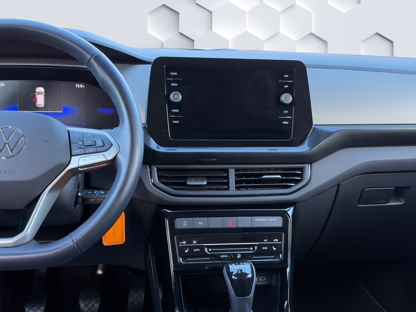 T-Cross Life 1.0TSI 85kW LED ACC PDC Sitzheizung