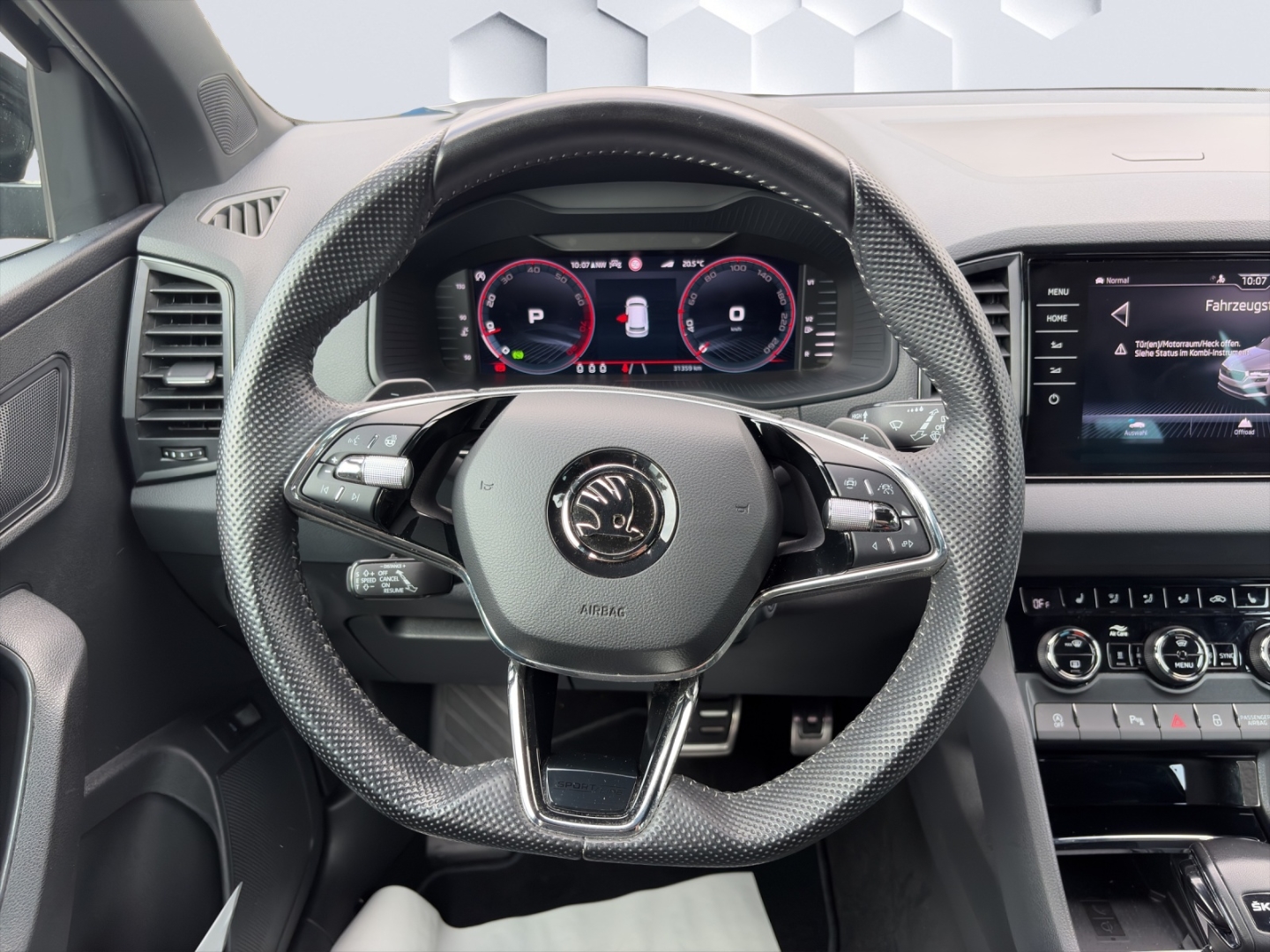 Karoq Sportline 2.0TSI 140kW DSG 4x4 AHZV MatrixLED ACC Rückfahrkamera Sitzheizung Standheizung