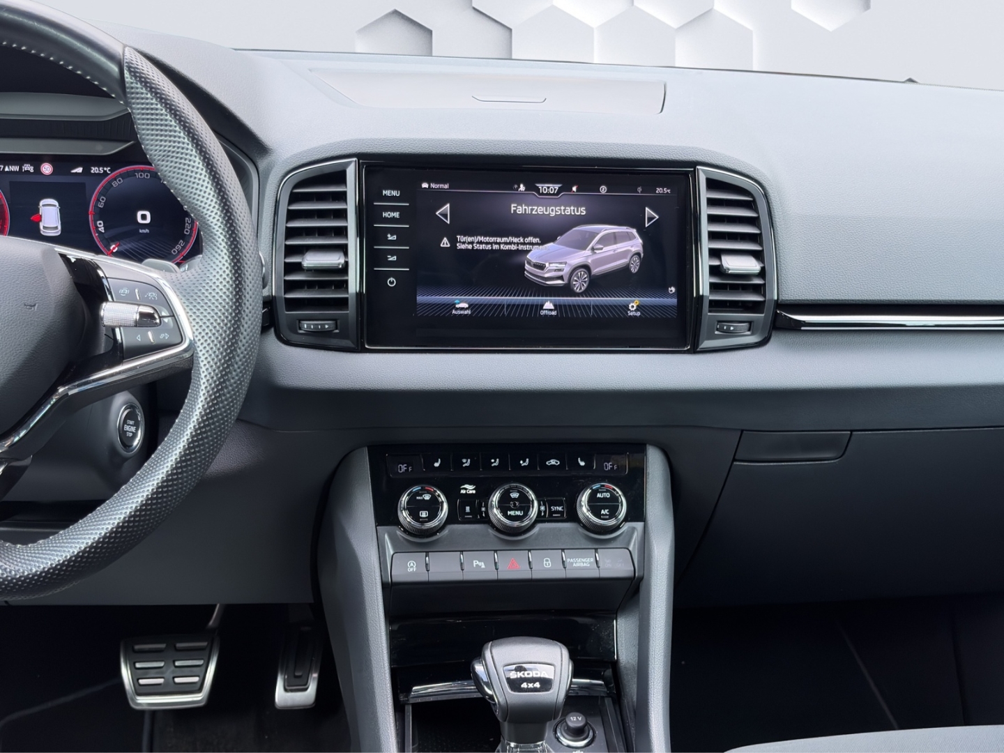 Karoq Sportline 2.0TSI 140kW DSG 4x4 AHZV MatrixLED ACC Rückfahrkamera Sitzheizung Standheizung