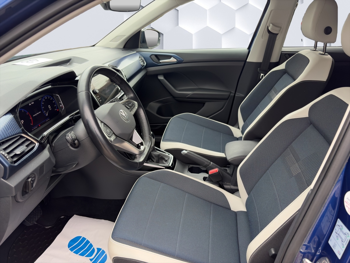 T-Cross Style 1.0TSI 81kW DSG LED ACC Rückfahrkamera ParkAssist Sitzheizung