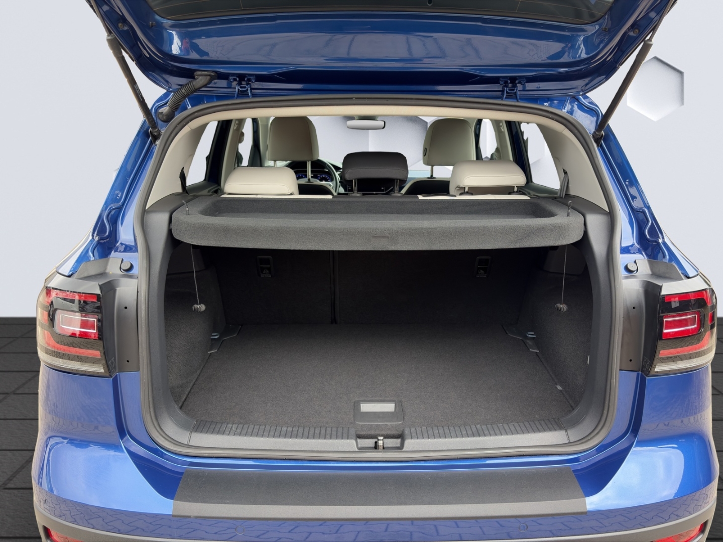 T-Cross Style 1.0TSI 81kW DSG LED ACC Rückfahrkamera ParkAssist Sitzheizung