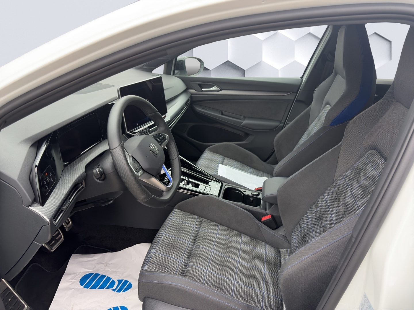 Golf VIII GTE 1.5TSI eHybrid 200 kW DSG AHZV MatrixLED HuD ACC 360°Kamera Sitzheizung