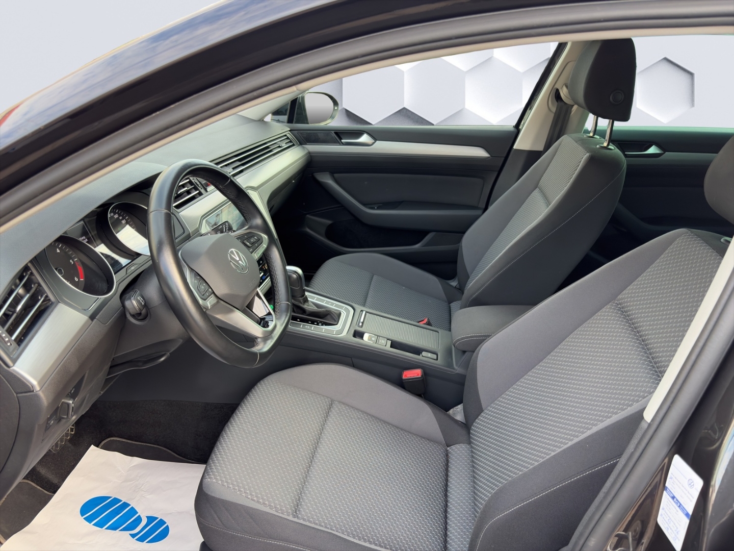 Passat Conceptline 2.0TDI 90kW DSG LED PDC Rückfahrkamera Sitzheizung