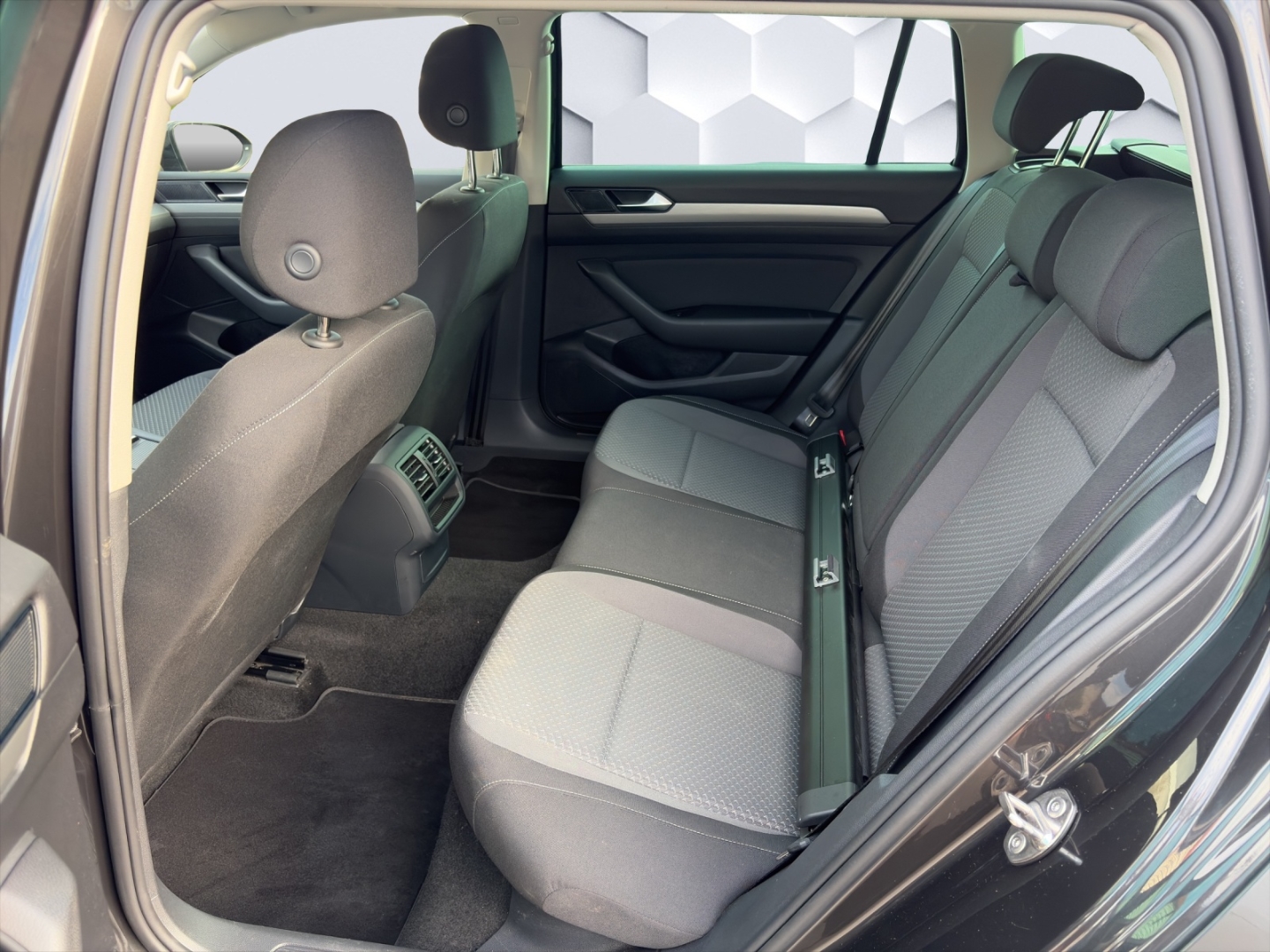 Passat Conceptline 2.0TDI 90kW DSG LED PDC Rückfahrkamera Sitzheizung