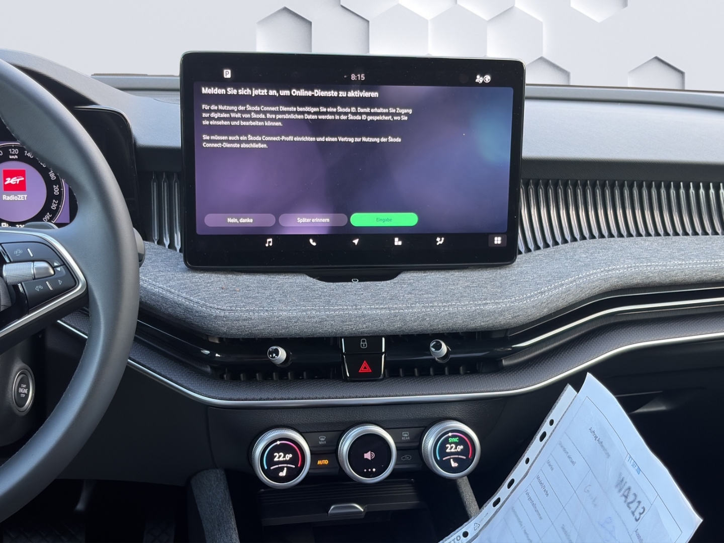 Superb Combi Selection 2.0TDI 110kW DSG AHZV MatrixLED GJR ACC Rückfahrkamera Sitzheizung