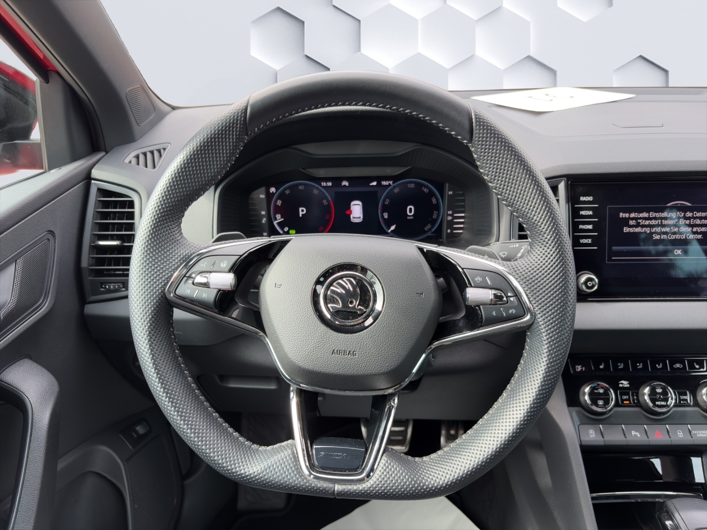 Karoq Sportline 1.5TSI 110kW DSG MatrixLED DCC Rückfahrkamera Sitzheizung