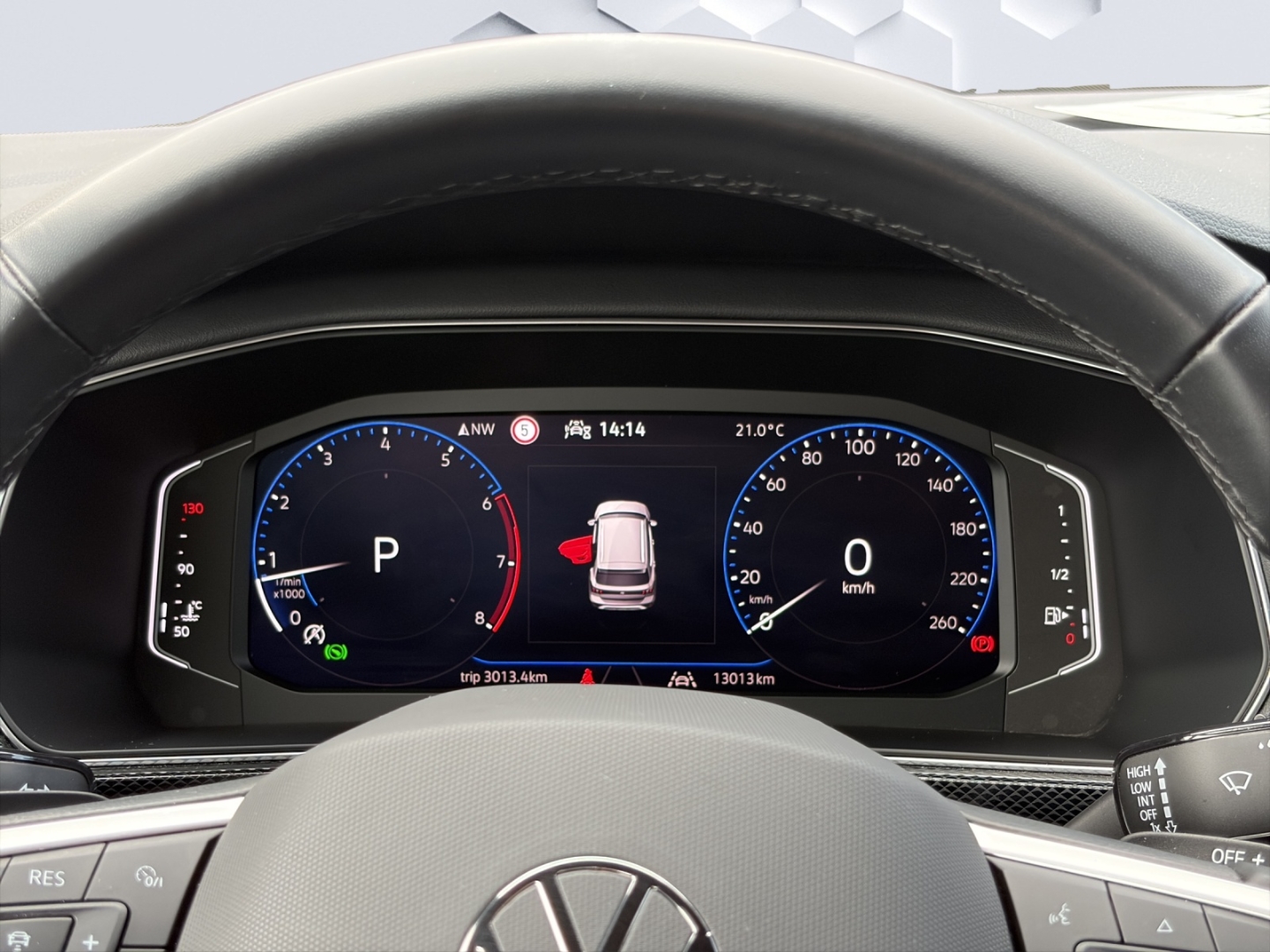 T-Cross R-Line 1.5TSI 110kW MatrixLED ACC ParkAssist Sitzheizung