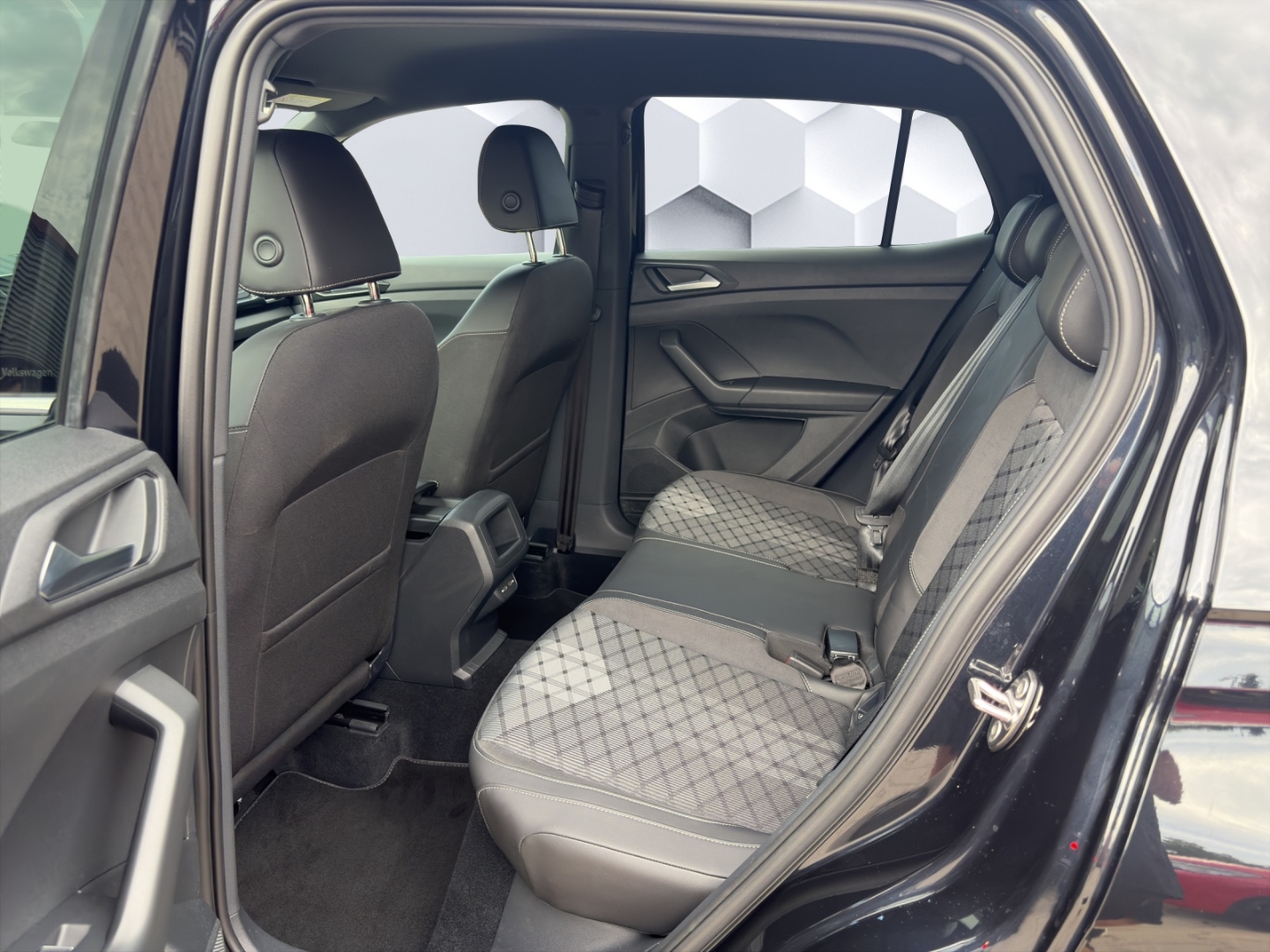 T-Cross R-Line 1.5TSI 110kW MatrixLED ACC ParkAssist Sitzheizung