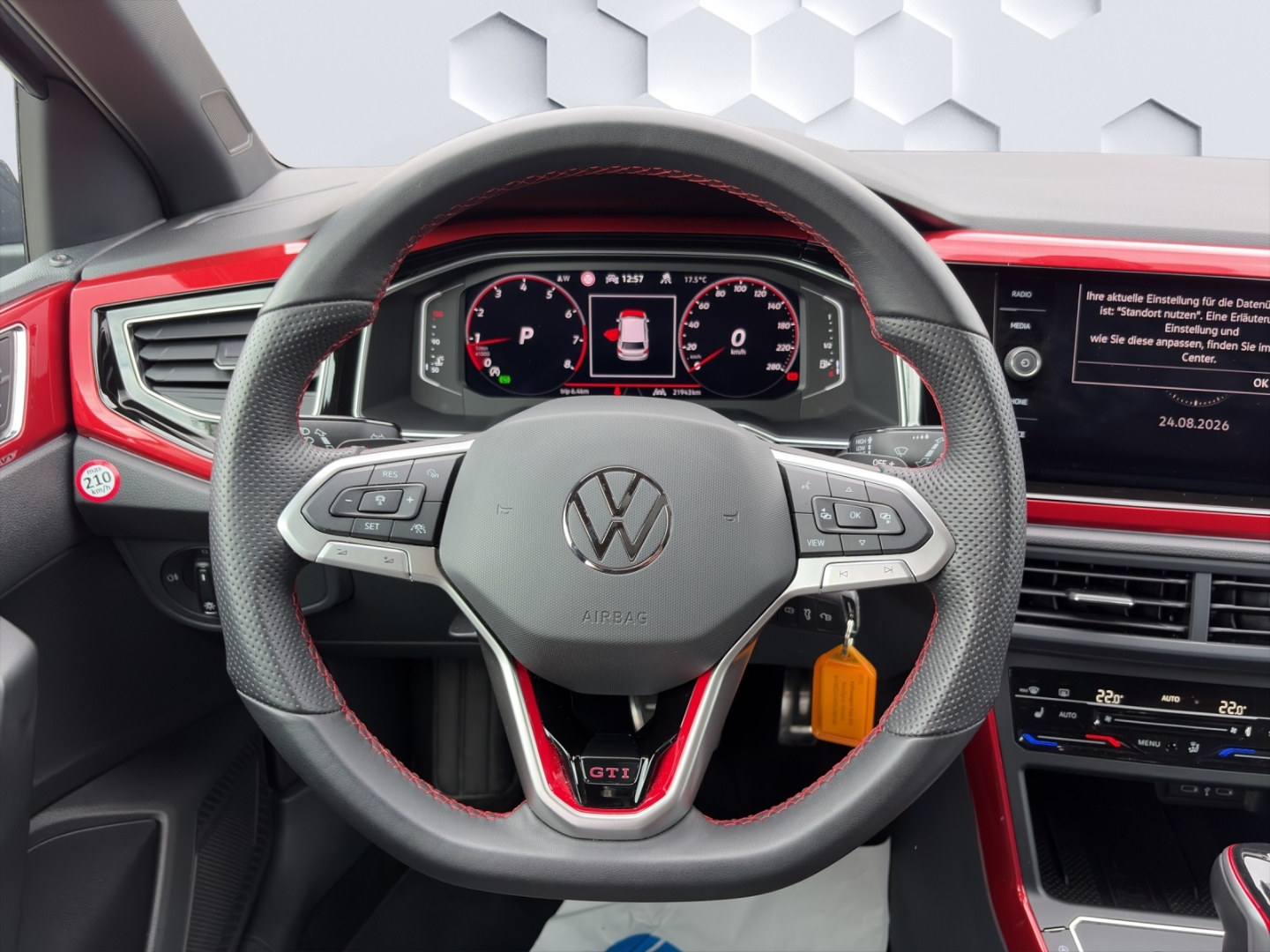 Polo VI GTI 2.0 TSI 152kW DSG MatrixLED PanoDach ACC Rückfahrkamera Sitzheizung