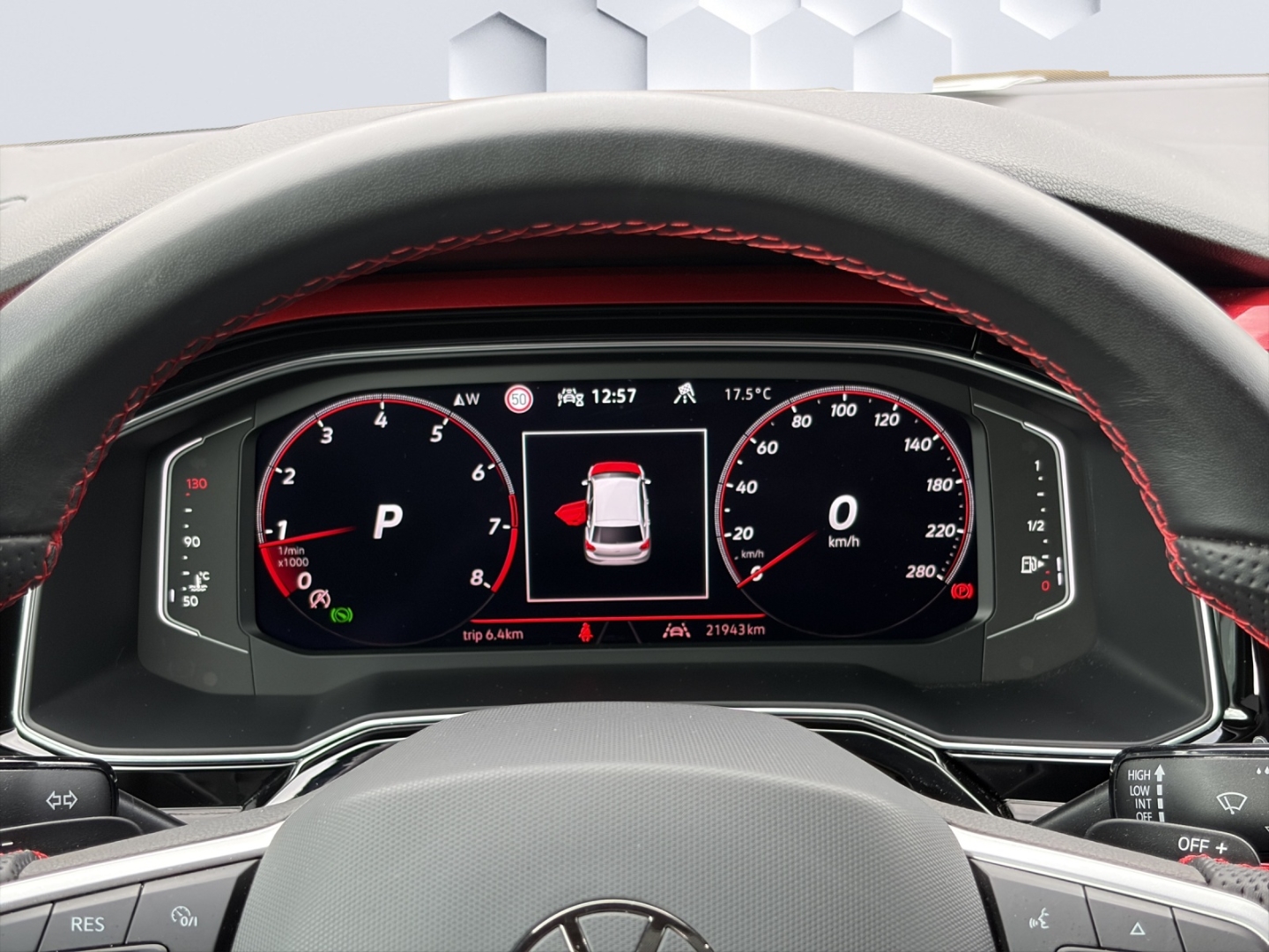 Polo VI GTI 2.0 TSI 152kW DSG MatrixLED PanoDach ACC Rückfahrkamera Sitzheizung
