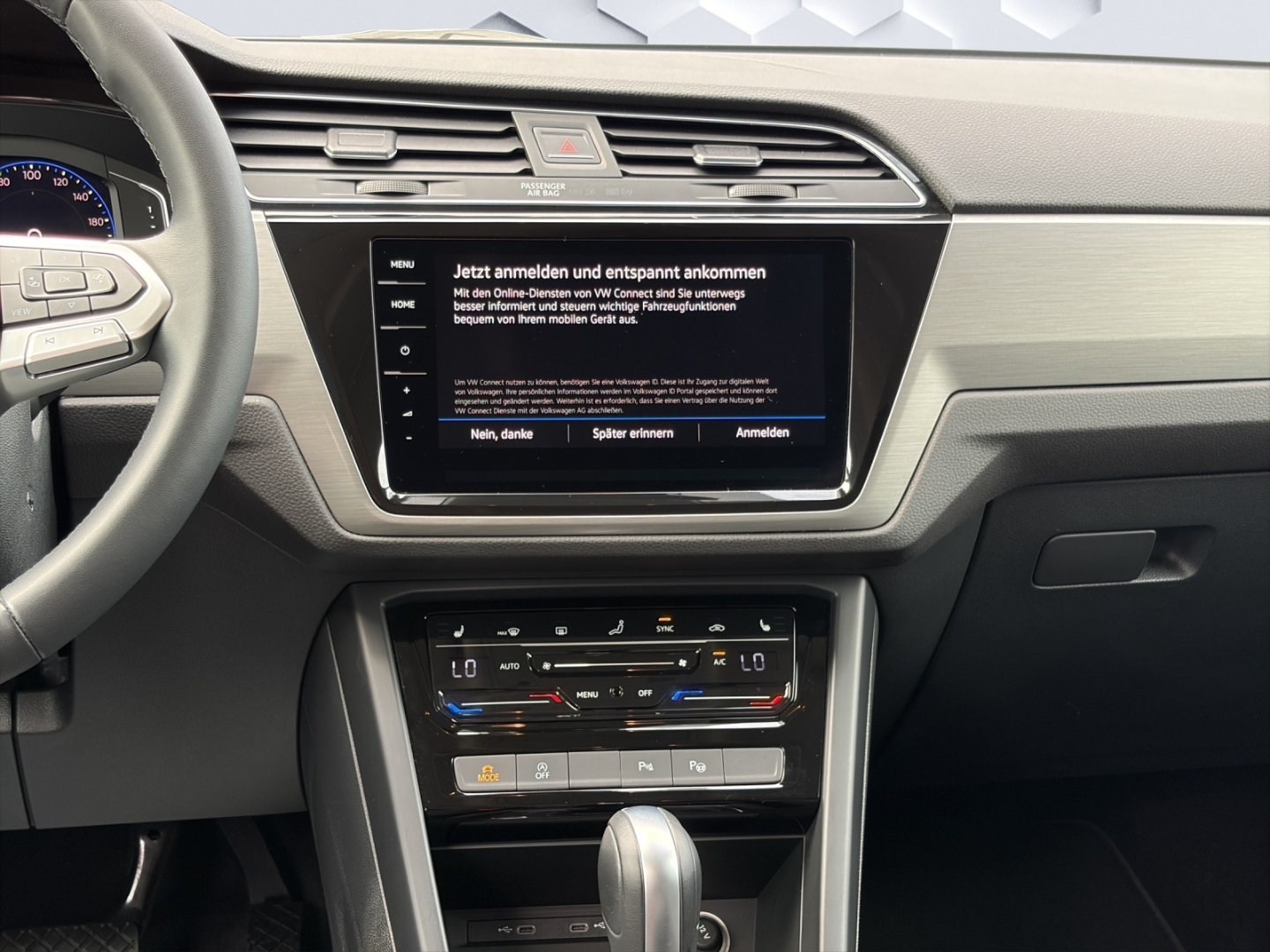 Touran Comfortline 2.0TDI 110kW DSG AHZV LED ACC Rückfahrkamera TrailerAssist Sitzheizung