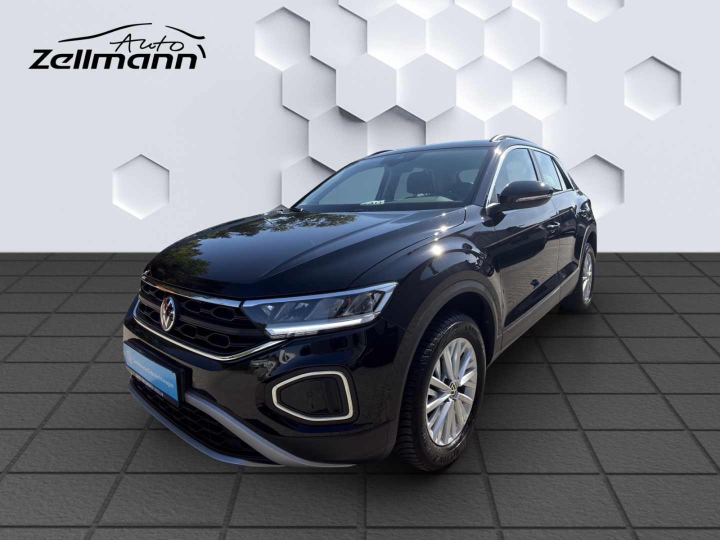 T-Roc Life 1.5TSI 110kW DSG AHZV LED GJR ParkAssist Sitzheizung