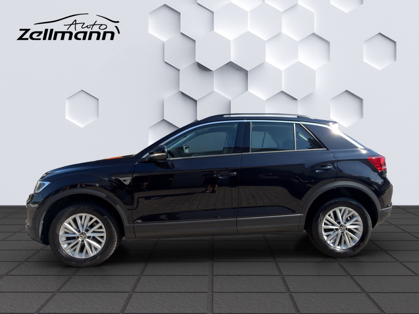 T-Roc Life 1.5TSI 110kW DSG AHZV LED GJR ParkAssist Sitzheizung