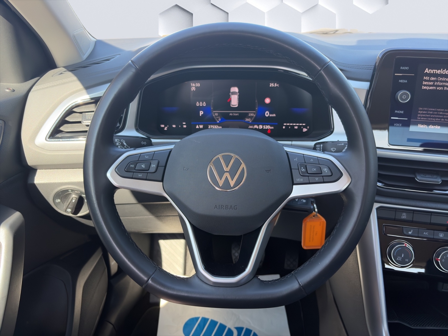 T-Roc Life 1.5TSI 110kW DSG AHZV LED GJR ParkAssist Sitzheizung