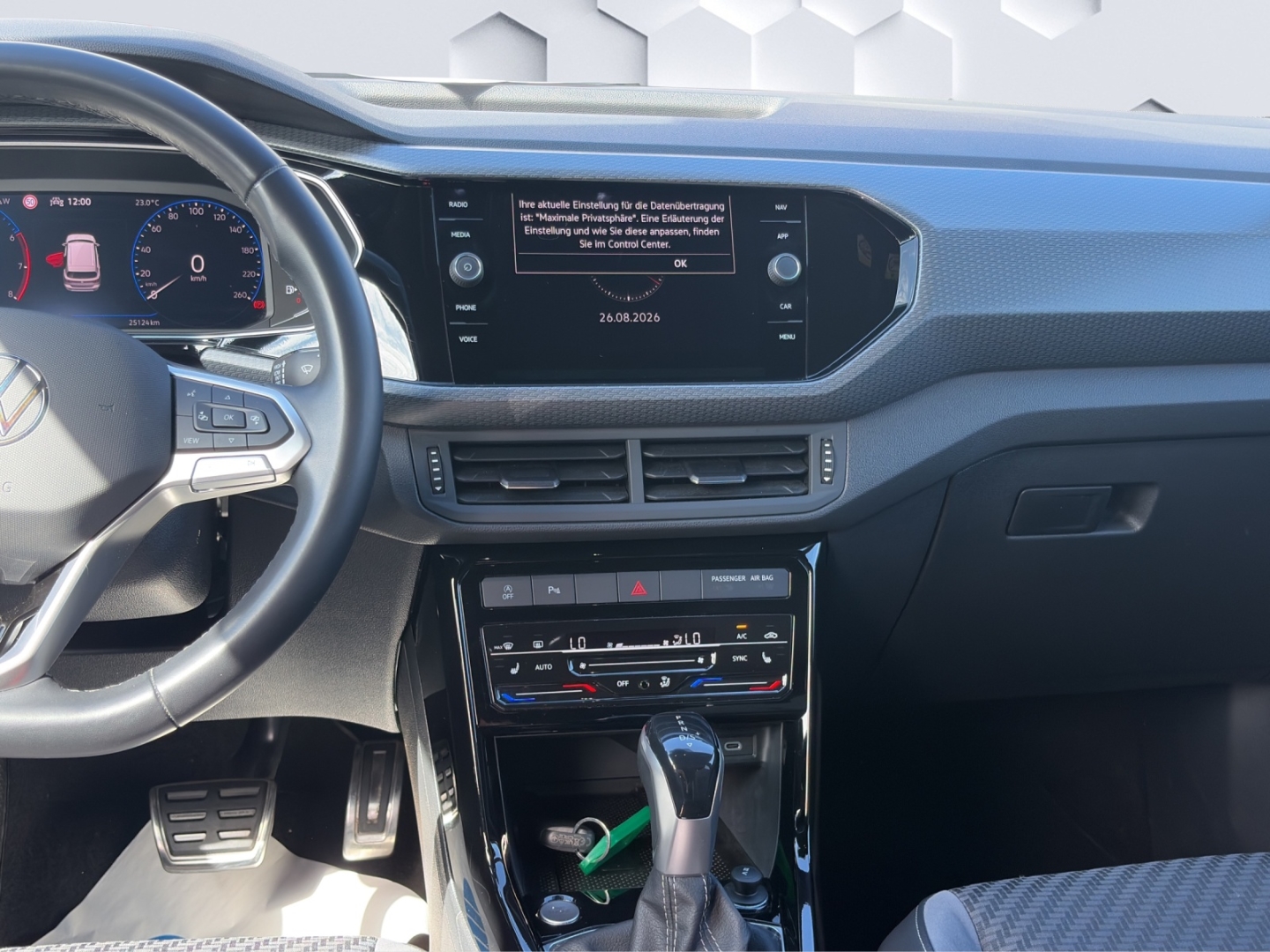 T-Cross 1.5TSI 110kW DSG R-Line LED ACC PDC Rückfahrkamera Sitzheizung