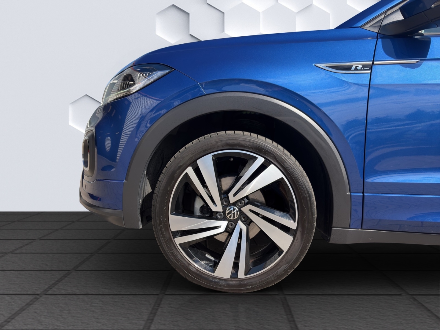 T-Cross 1.5TSI 110kW DSG R-Line LED ACC PDC Rückfahrkamera Sitzheizung